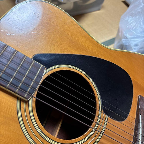 Yamaha Acoustic Guitar Fg-180