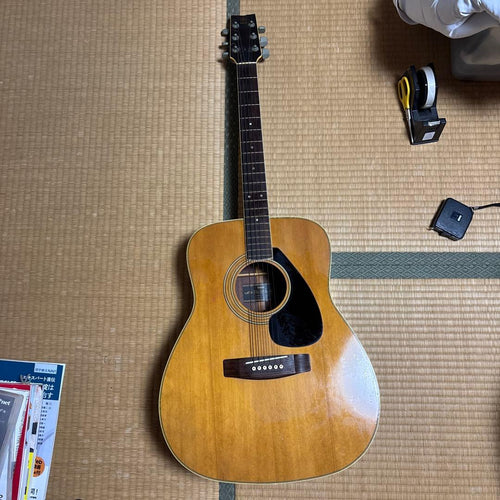 Yamaha Acoustic Guitar Fg-180