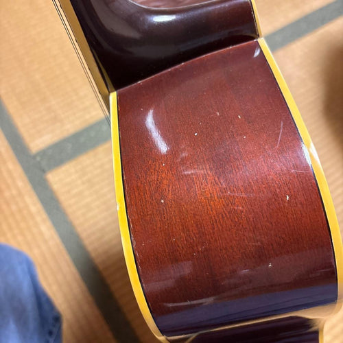 Yamaha Acoustic Guitar Fg-180