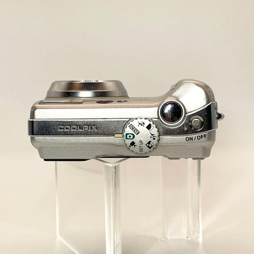 Compact Digital Cameras Ok Nikon Coolpix 5900