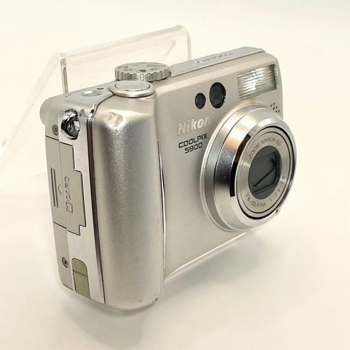 Compact Digital Cameras Ok Nikon Coolpix 5900