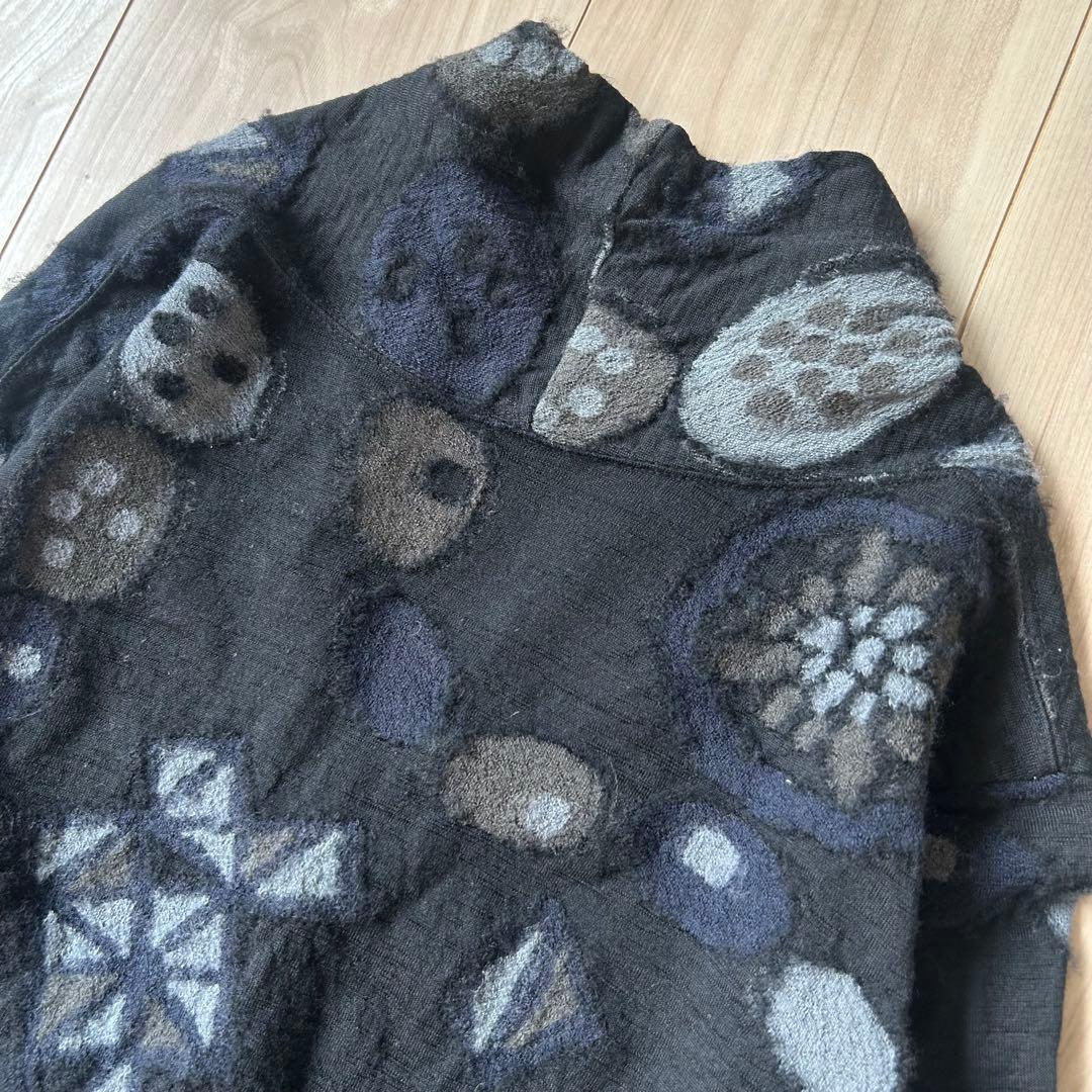 Haat Issey Miyake Long-Sleeve 2