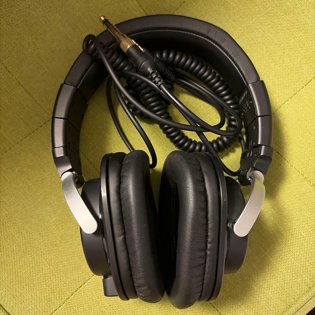 Yamaha Wired Headphones Hph-Mt8