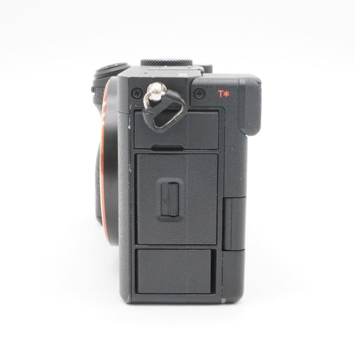 Sony Mirrorless Interchangeable Lips 269 7C Ii [Ilce-7Cm2 B]