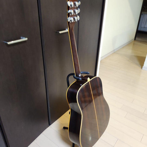 Yamaha Acoustic Guitar