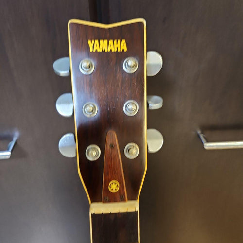 Yamaha Acoustic Guitar