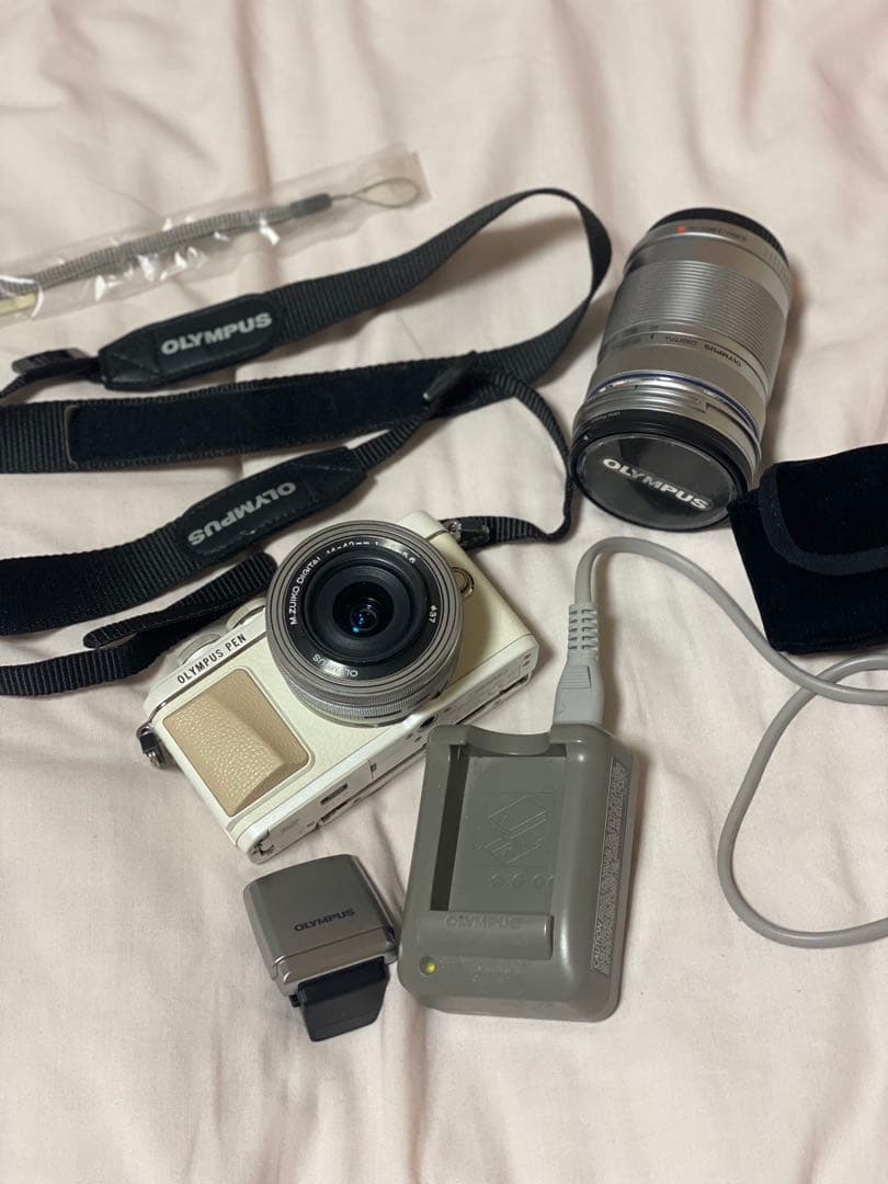 Olympus Mirrorless Interchangeable Lips Pen E-Pl7