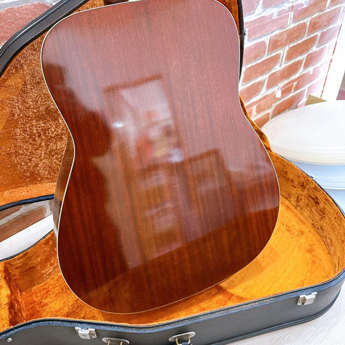 Yamaha Acoustic Guitar Fg-210