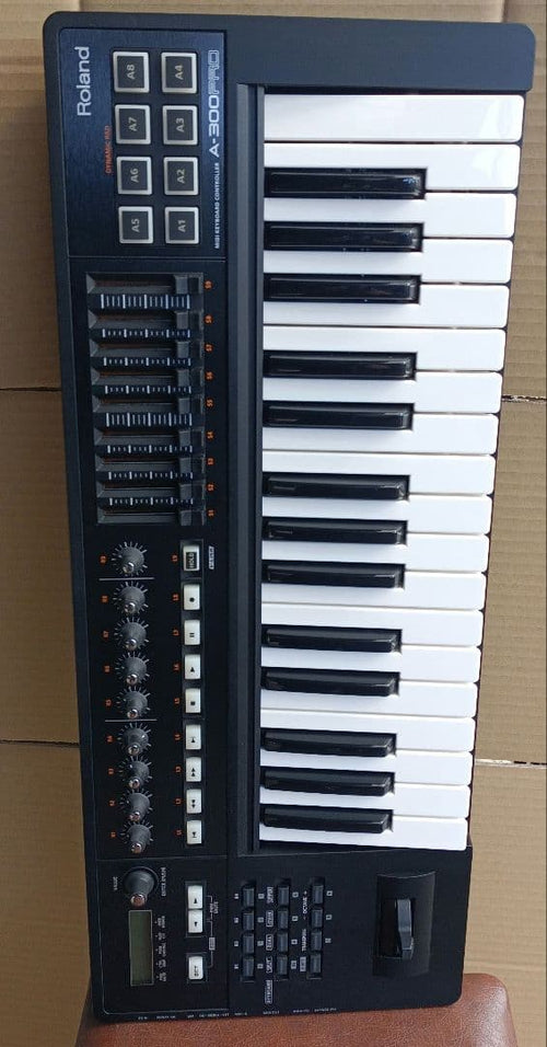 Roland Midi Keyboard Pad A-300Pro