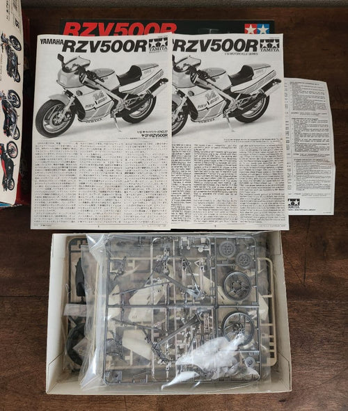 Tamiya Motorcycles Honda Cb400N Yamaha