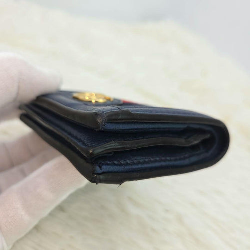 Gucci Bifold Wallets Gg