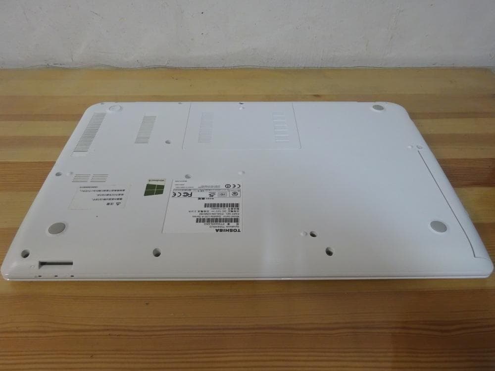 Toshiba Windows Laptops Dynabook T554/45Kg/