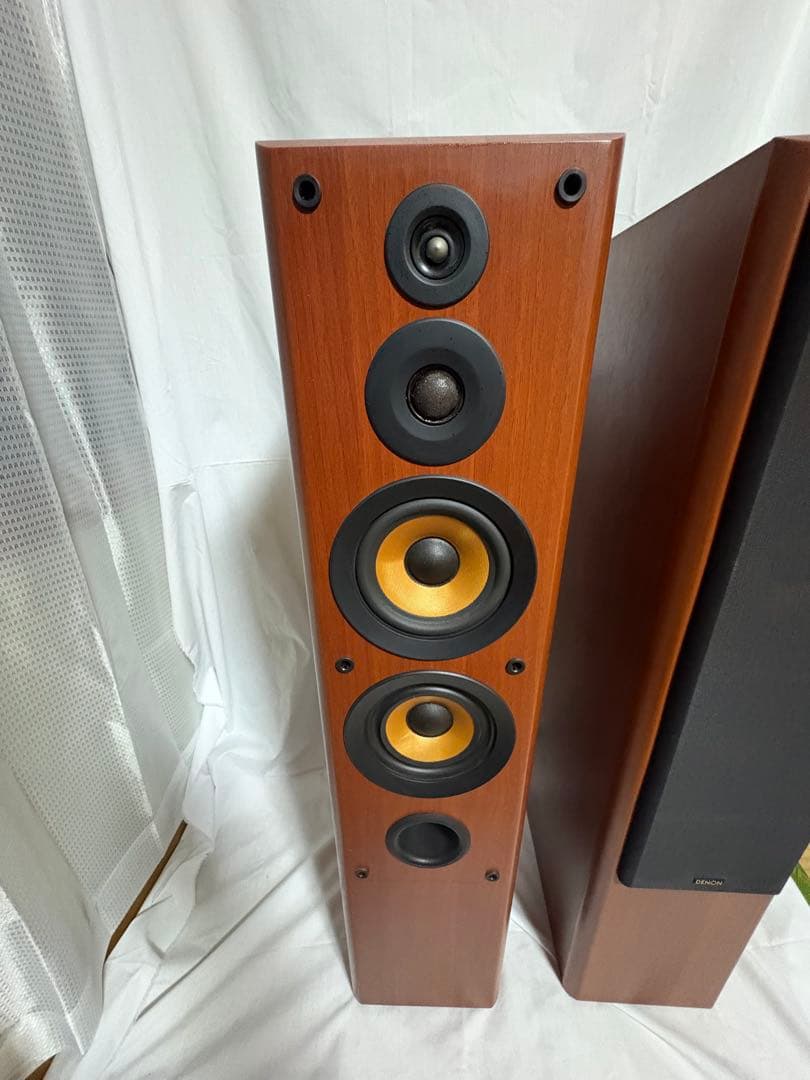 Speakers Denon Sc-T33