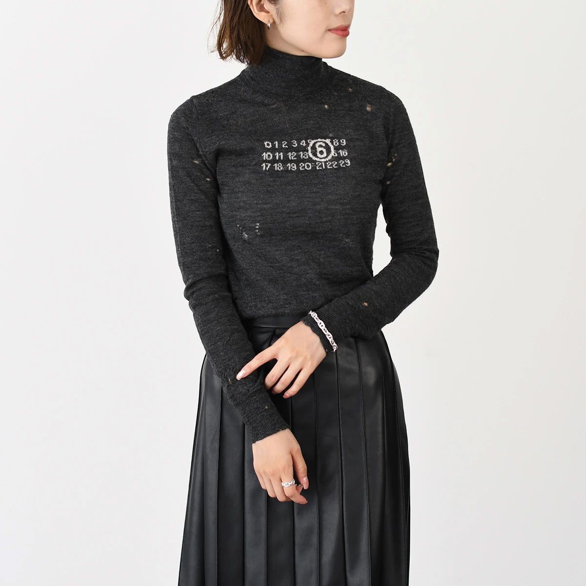 Mm6 Maison Margiela Long Sleeve S52Ha0299 M13134