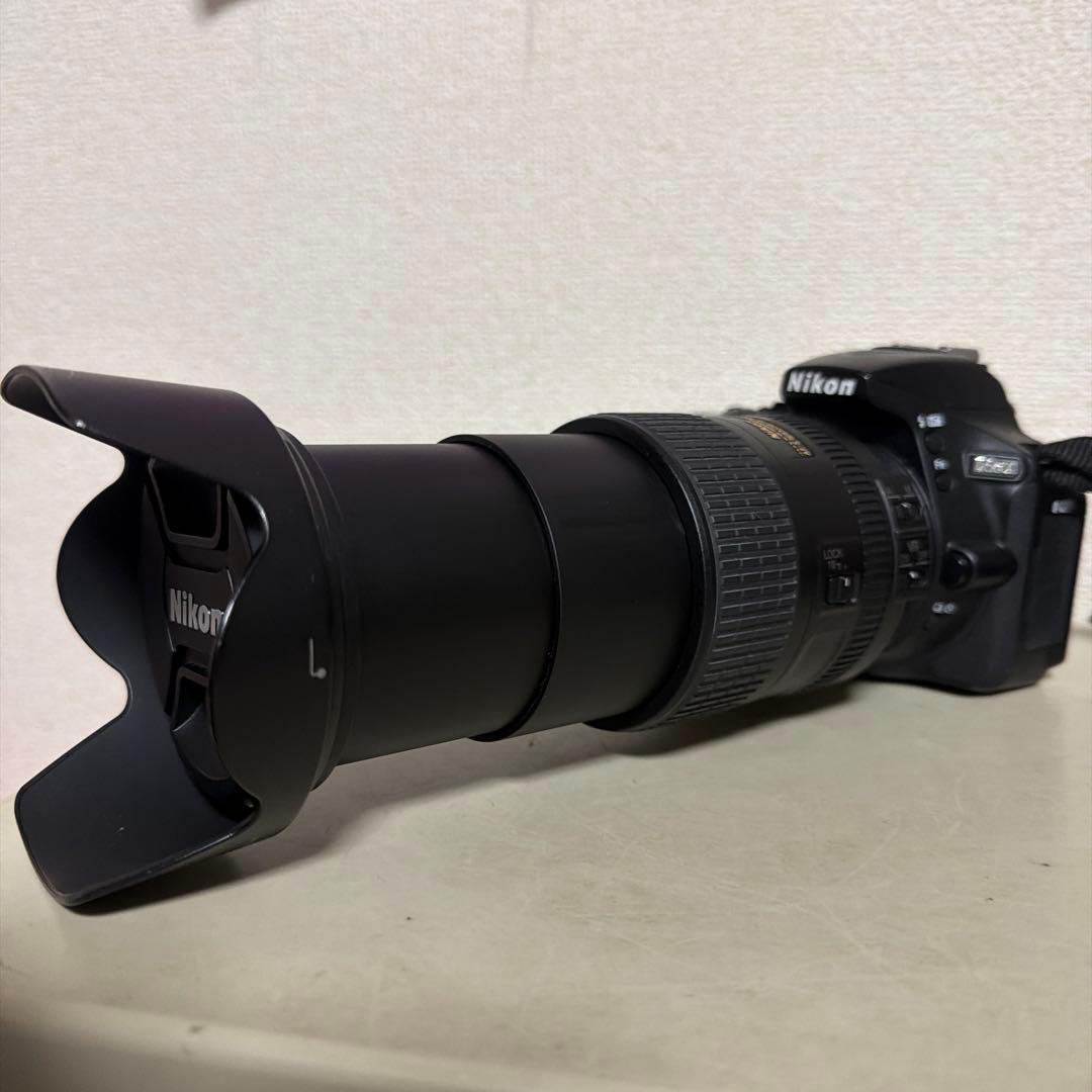 Nikon Digital Slr D5600 Nikkor 18-300 3.5-5.6G Vr