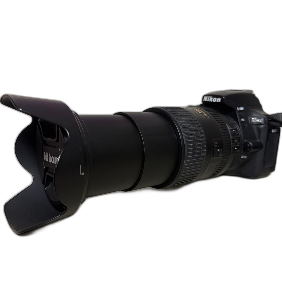 Nikon Digital Slr D5600 Nikkor 18-300 3.5-5.6G Vr