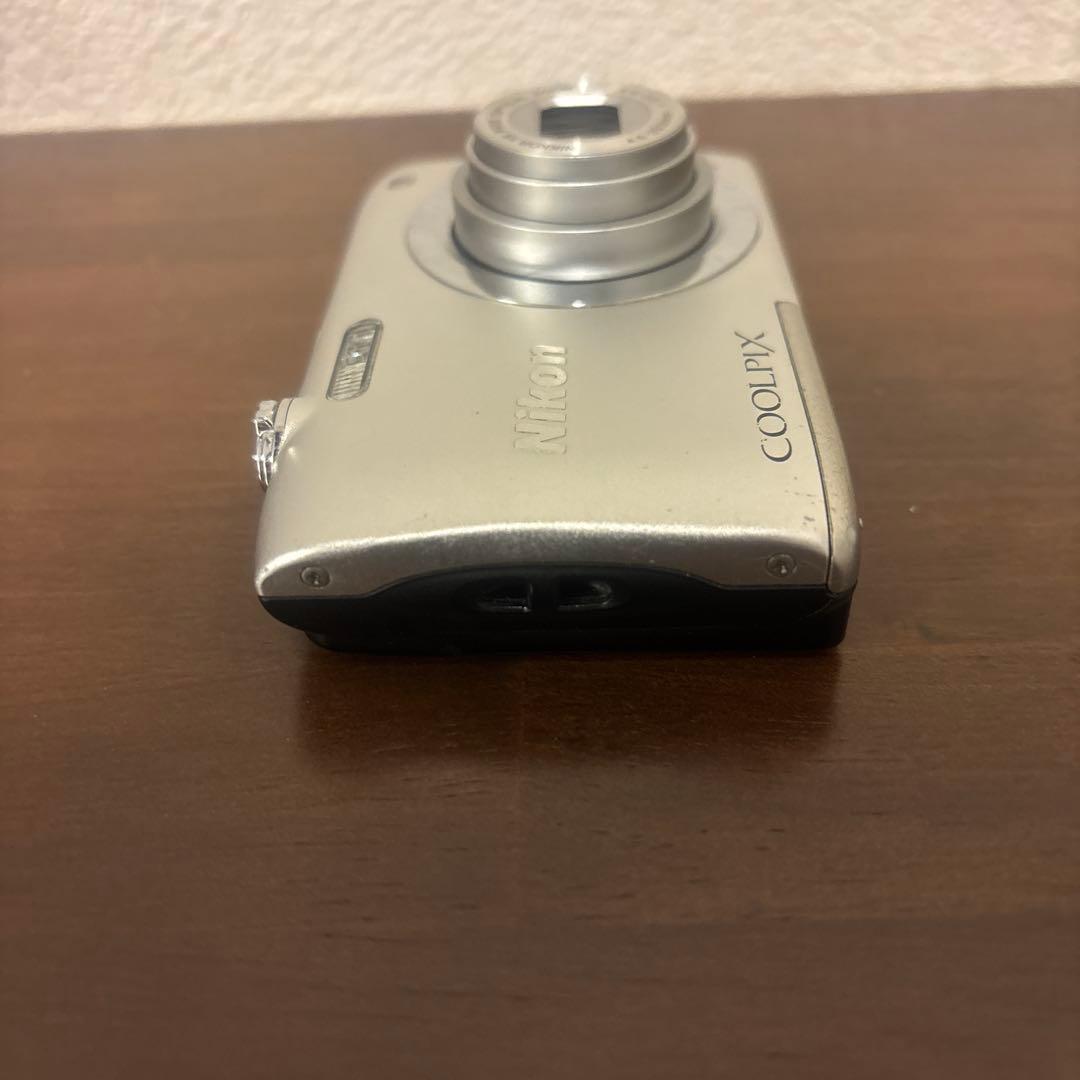 Nikon Compact Digital Camera Coolpix A100