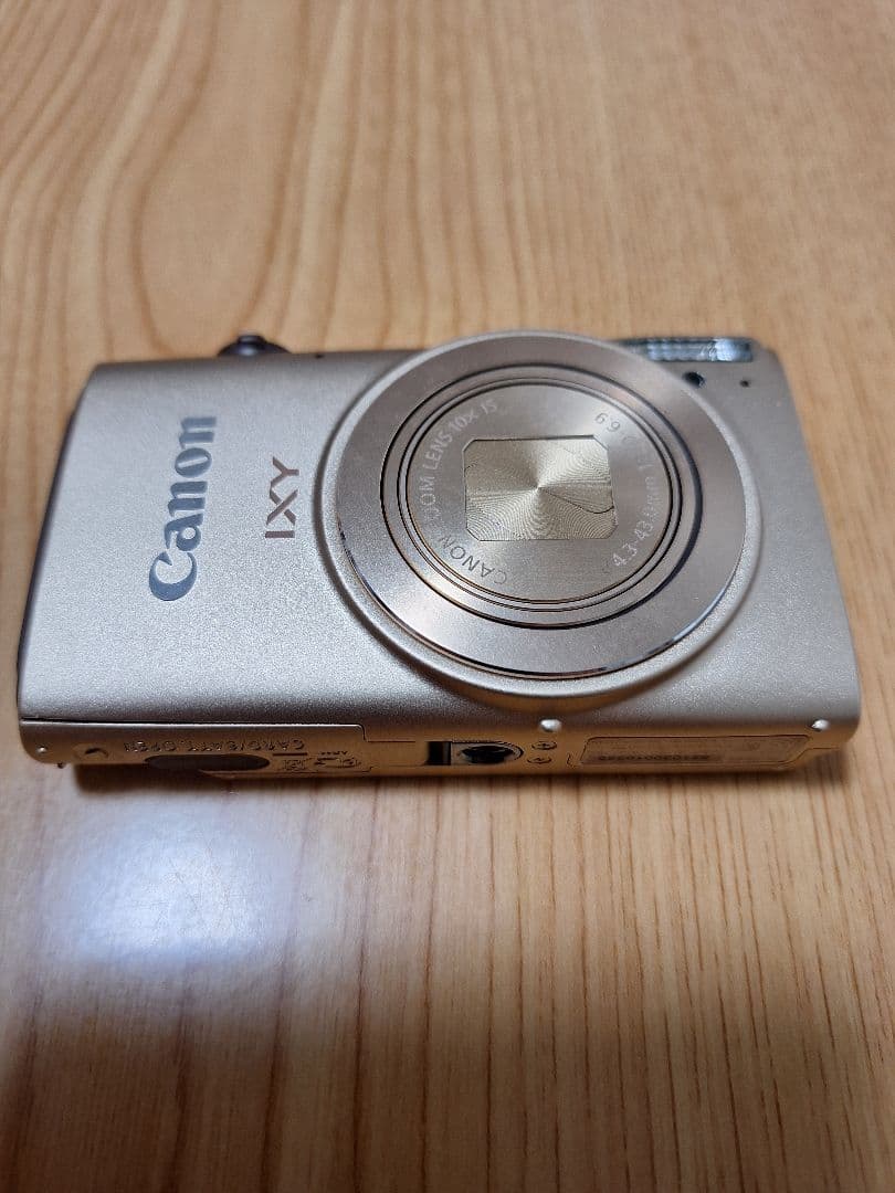 Canon Compact Digital Camera Ixy 610F
