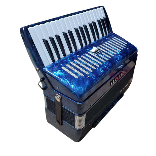 Yamaha Accordion T-32B