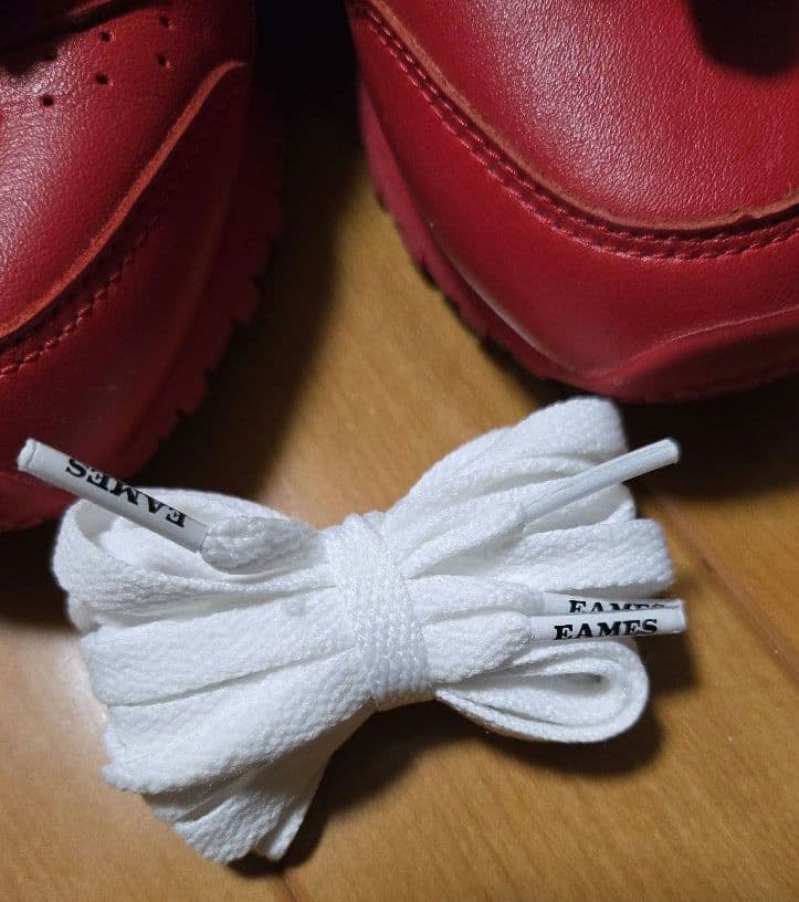 Reebok Sneakers