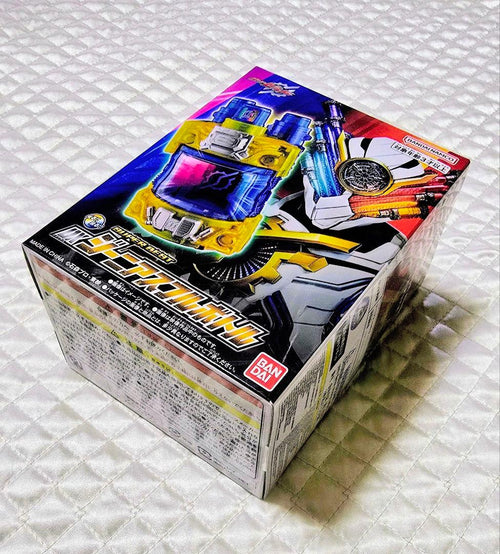 Premium Bandai Kamen Rider Super Dx