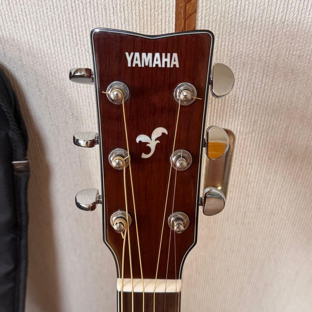 Yamaha Acoustic Guitars Fs850