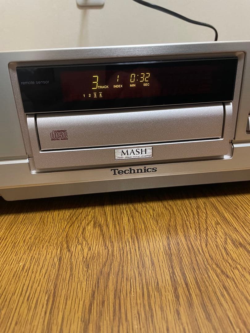 Technics Cd Sacd Player Sl-P900