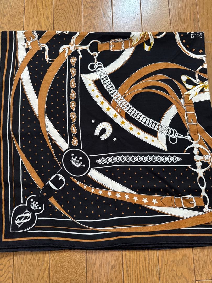 Hermes Bandanas Thin Scarves 140