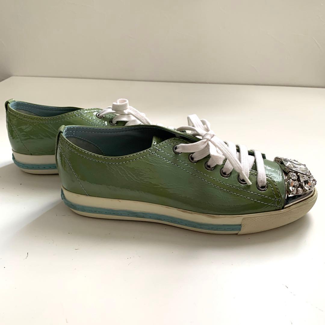Miu Sneakers