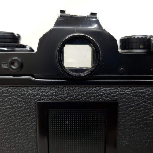 Nikon Slr Camera (Film) Fe G0220-166-9V