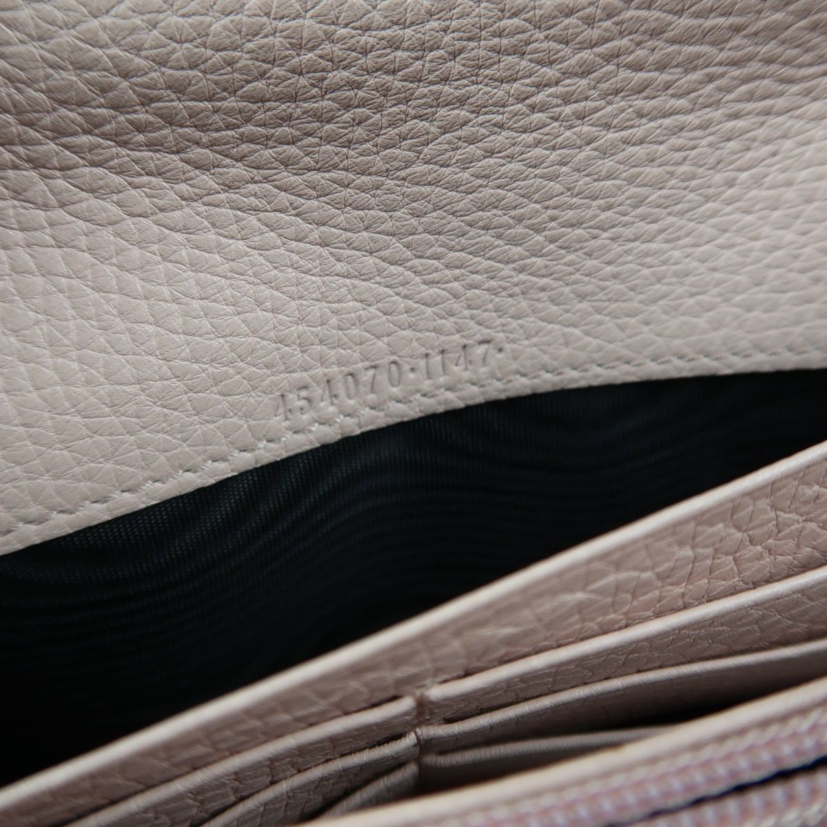 Gucci Long Wallet Bee 454070 1147 Tv91