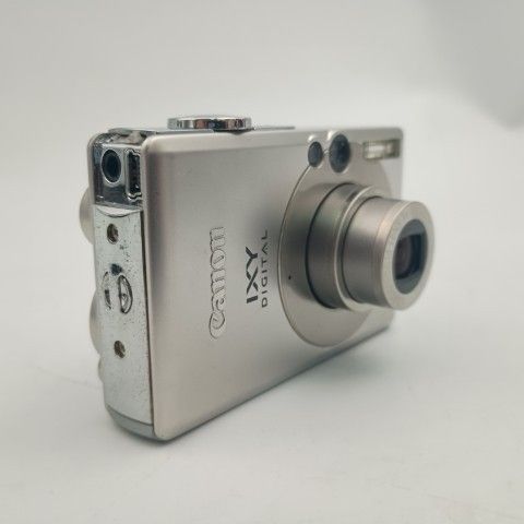 Canon Compact Digital Camera Ixy 60 Silver