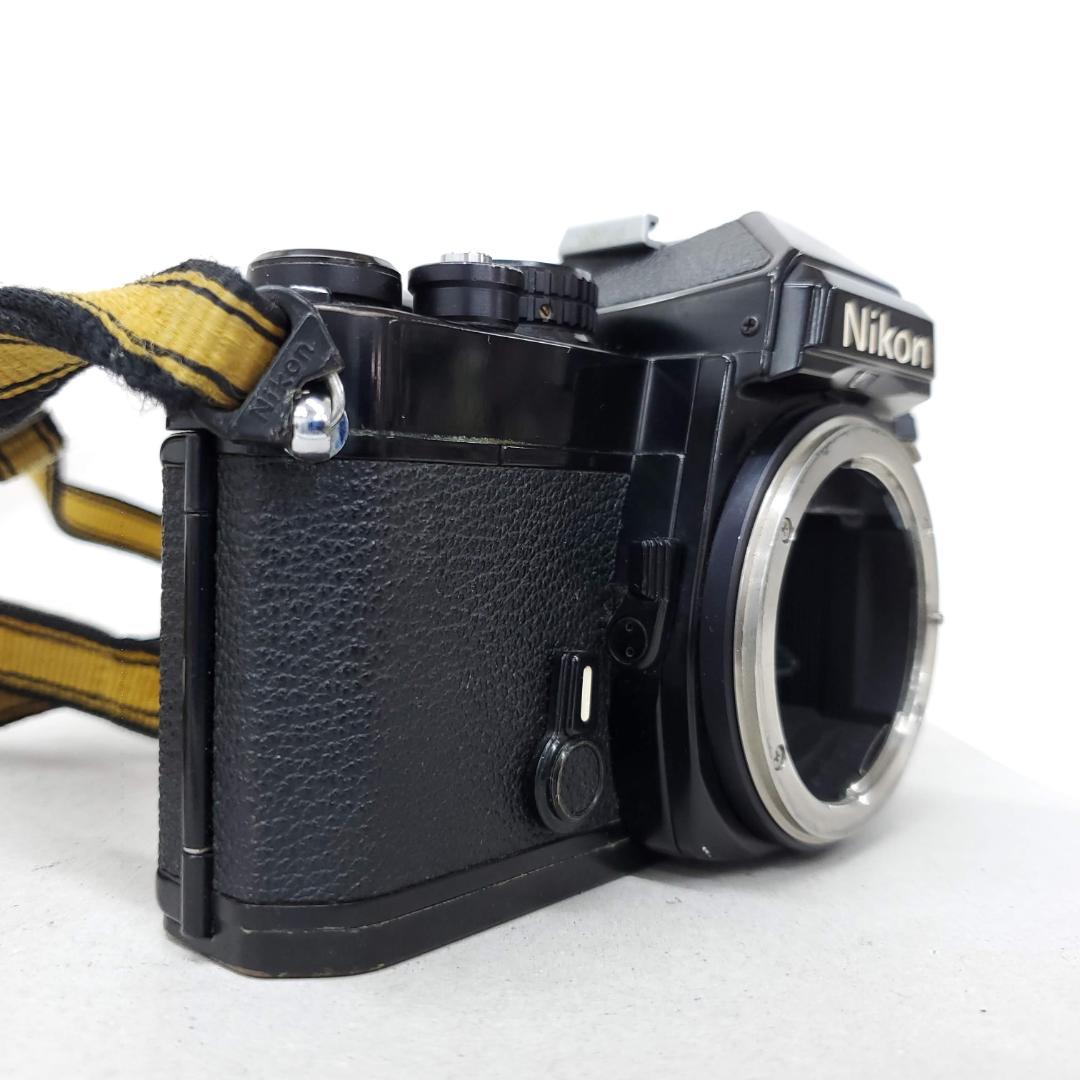 Nikon Slr Camera (Film) Fe G0130-132-3V