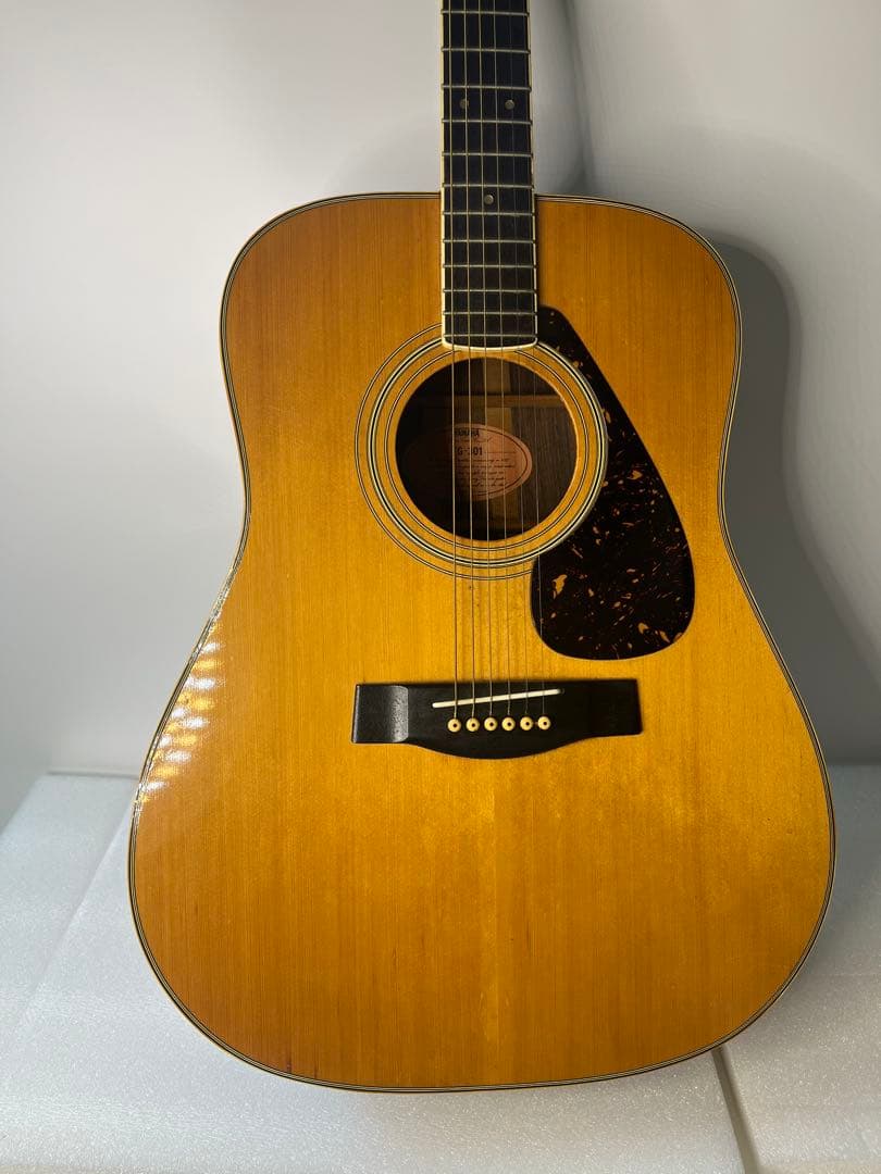 Yamaha Acoustic Guitars Fg-301