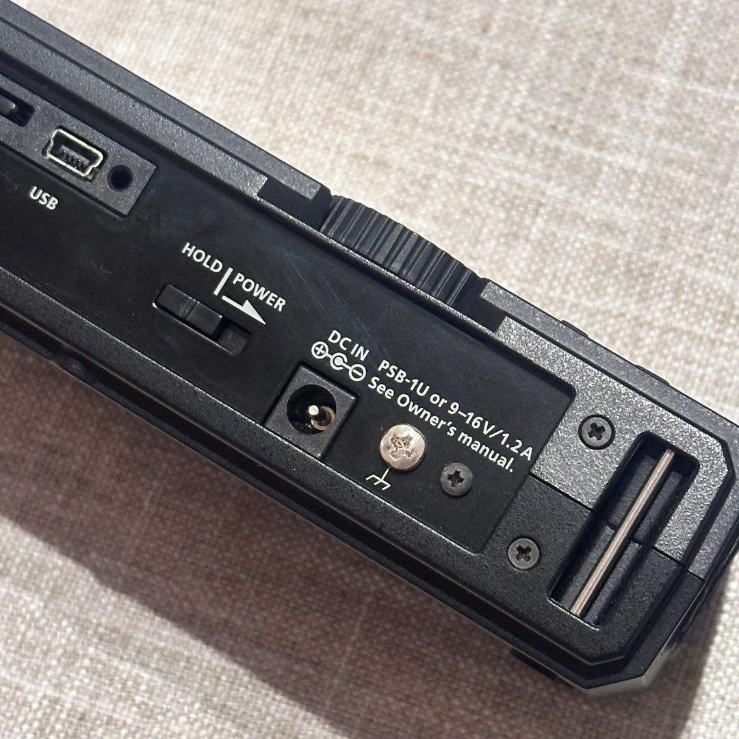 Roland Other R-26