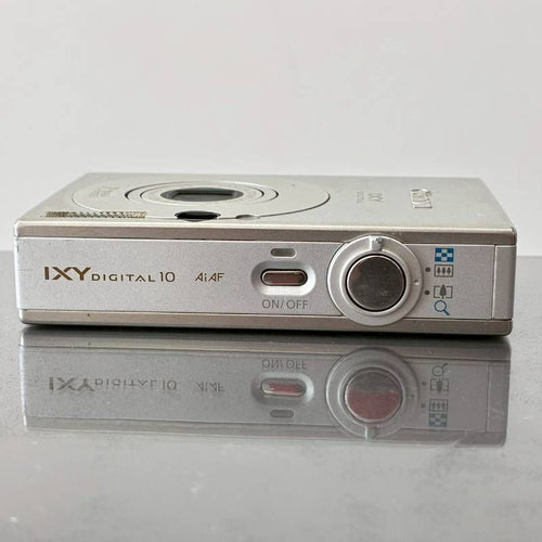 Canon Compact Digital Camera Ixy 10 Pc1228 Silver 514K