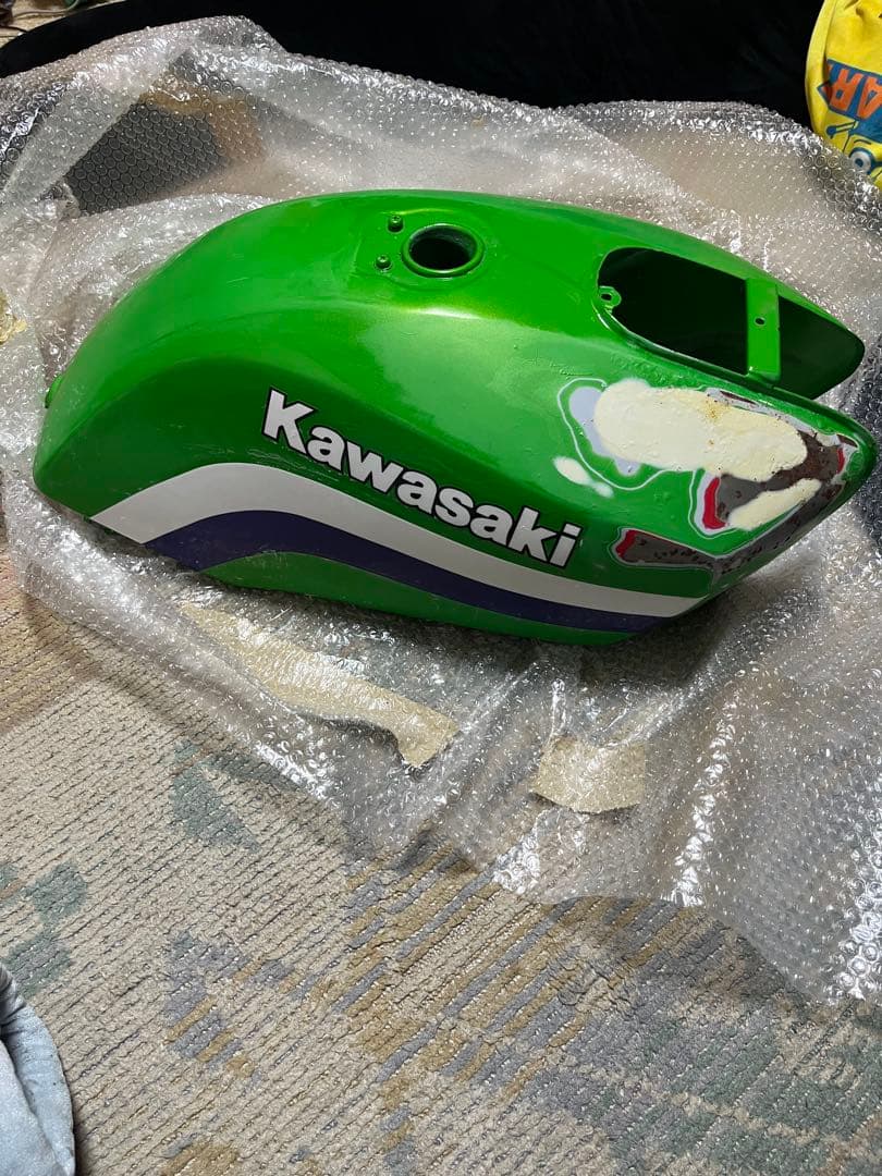 Kawasaki Tank Gpz400F Gpz