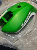 Kawasaki Tank Gpz400F Gpz