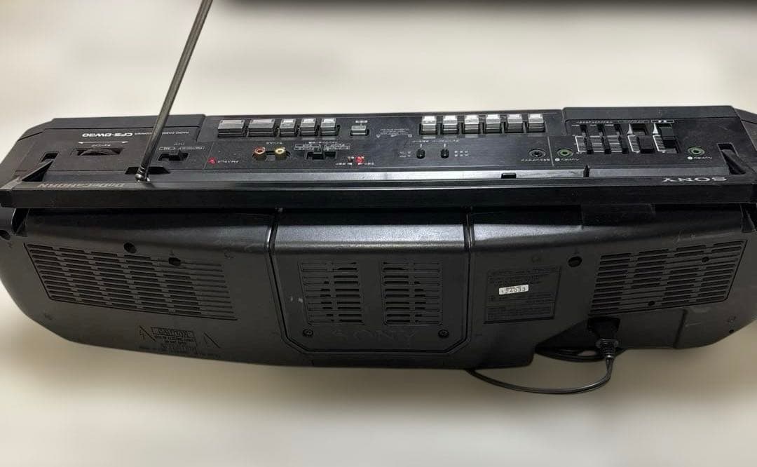 Sony Radio And Boombox Cfs-Dw30 Dodecahorn