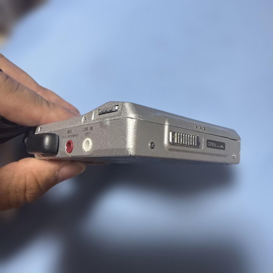 Sony Portable Md Players Walkman Mz-N1