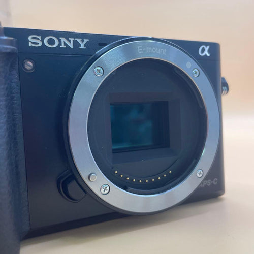 Sony Mirrorless Interchangeable Lens Cameras 6000 2350