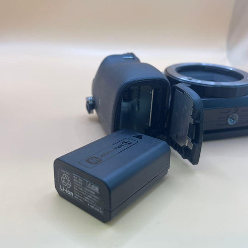 Sony Mirrorless Interchangeable Lens Cameras 6000 2350
