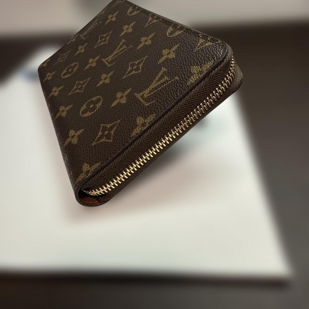 Louis Vuitton Long Wallet