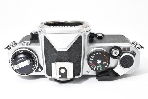 Slr Cameras (Film) Nikon Fe #21354