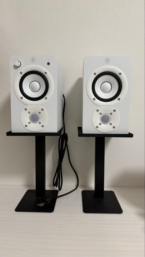 Yamaha Studio Monitor Speakers Hs3