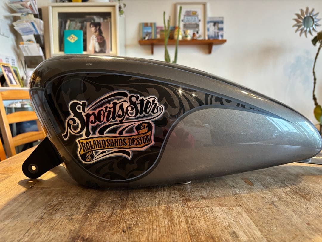 Harley-Davidson Tanks Roland Sands