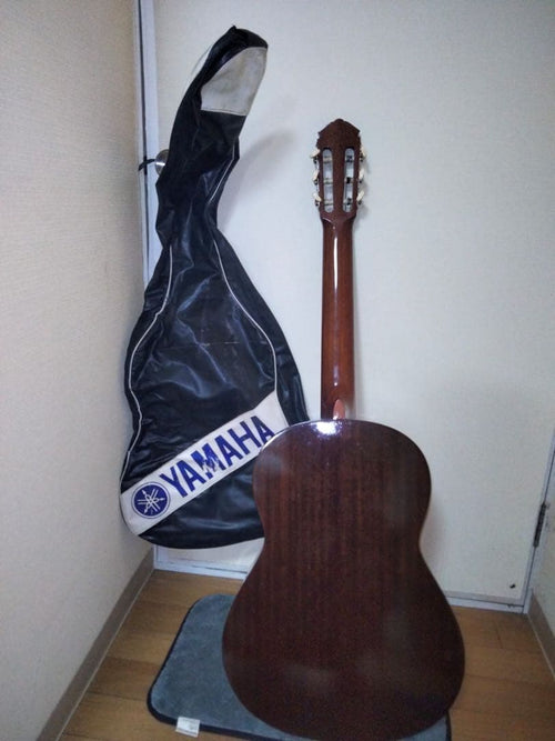 Yamaha Classical Guitar G-100D