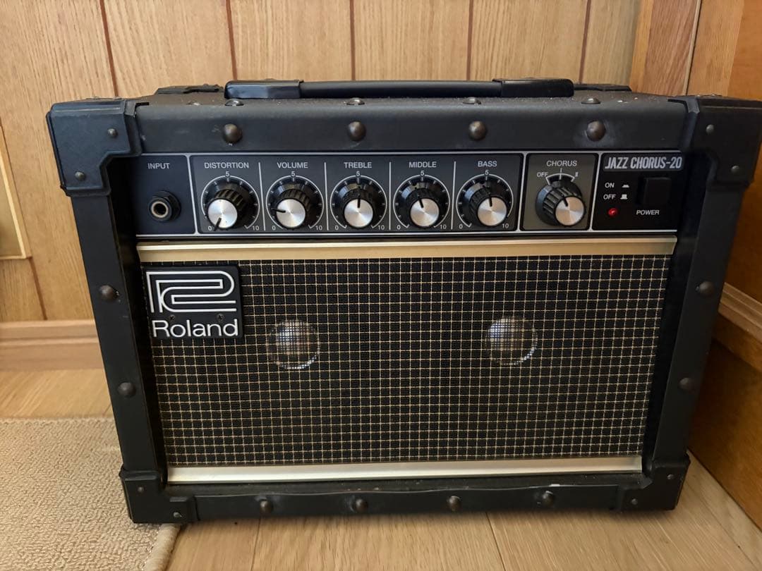 Roland Guitar Amplifier Jazz Chorus-20
