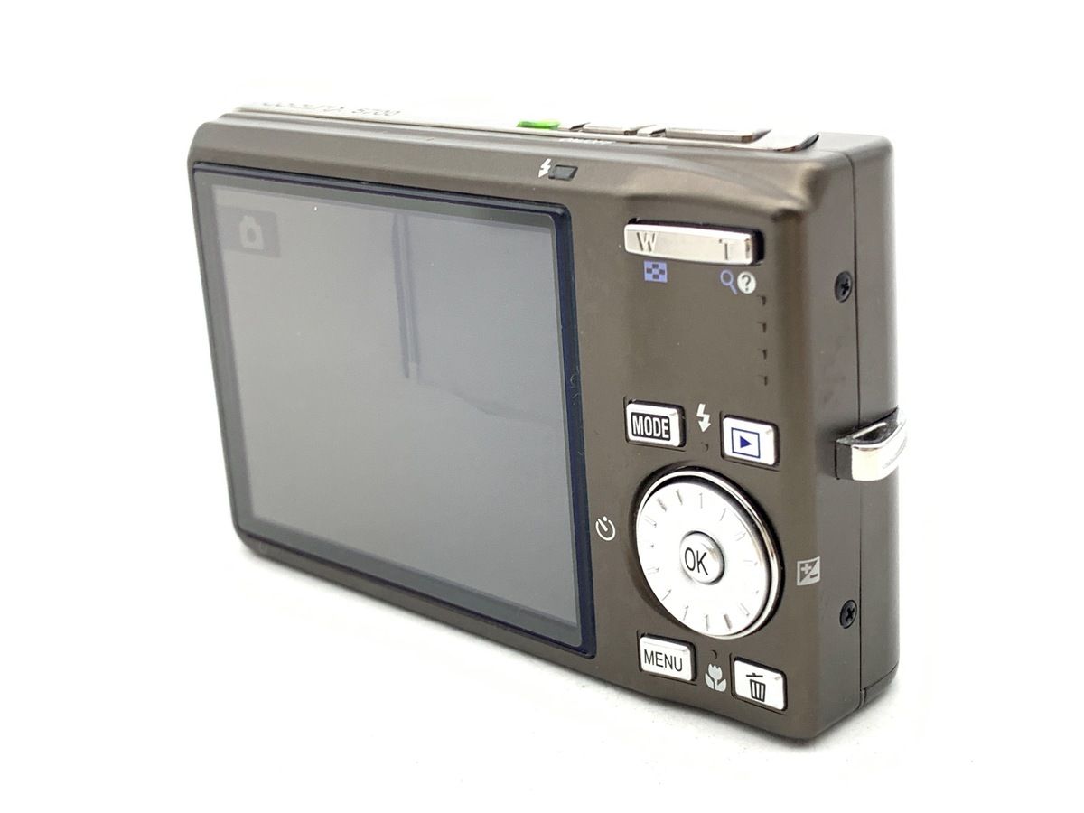 Compact Digital Camera Coolpix S700