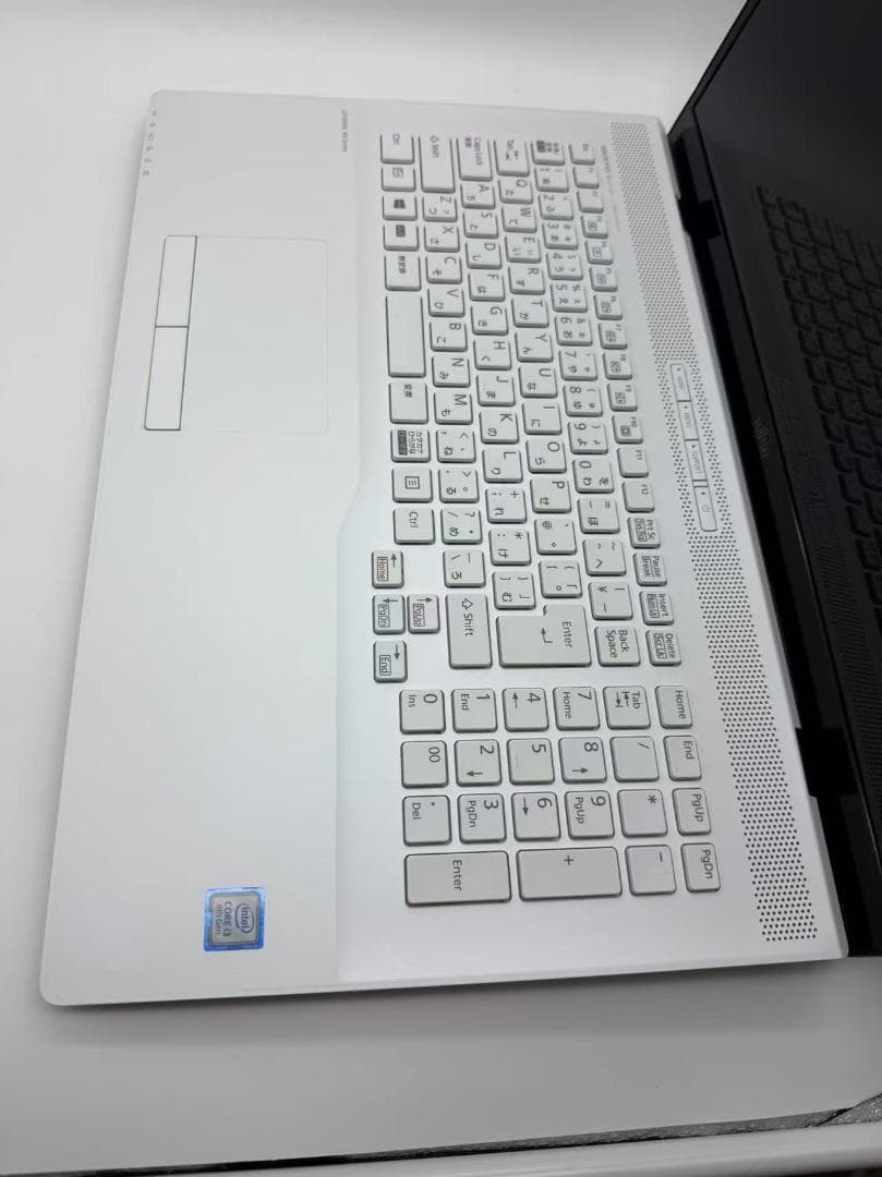 Fujitsu Windows Laptops 17 8 I3 8Gb Ssd+Hdd Office